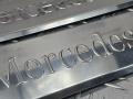 накладка на порог внутренняя Mercedes-Benz C-Класс W205/S205/C205 W205.042 2014, 2.0 л., M 274.920, бензин, АКПП, 755 серый, седан, задний привод, правый руль, A2056800035 - фото №9
