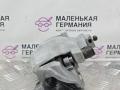 суппорт задний левый Mercedes-Benz E-Класс W212/S212/C207/A207 W212 2012, 1.8 л., M 271.860, бензин, АКПП, 040 черный, седан, задний привод, правый руль, A2124230081 - фото №6