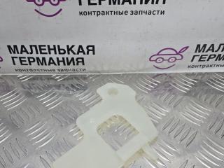 кронштейн (крепление) BMW 5 серия G30/G31 (2016 - 2020), 2.0 л., B47 D20 A, дизель, black sapphire metallic (475), задний привод, правый руль, 9364436, 61139364436