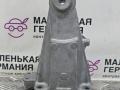 кронштейн двигателя Mercedes-Benz C-Класс W205/S205/C205 W205.042 2014, 2.0 л., M 274.920, бензин, АКПП, 755 серый, седан, задний привод, правый руль, A2742231004 - фото №6