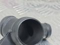 патрубок радиатора Mercedes-Benz C-Класс W205/S205/C205 W205.042 2014, 2.0 л., M 274.920, бензин, АКПП, 755 серый, седан, задний привод, правый руль, A2742000156 - фото №3