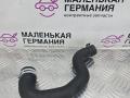 патрубок радиатора Mercedes-Benz C-Класс W205/S205/C205 W205.042 2014, 2.0 л., M 274.920, бензин, АКПП, 755 серый, седан, задний привод, правый руль, 0613562A - фото №2