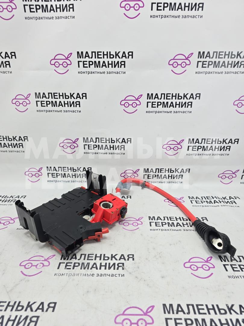 распределитель тока BMW 6 серия F06/F12/F13 2012, 4.4 л., N63 B44 B, бензин, АКПП, alpinweiss 3 (300), хетчбэк 5 дв., задний привод, правый руль, 61149240490, 9240490, 9217036, 9217034, 9203570 - фото №1