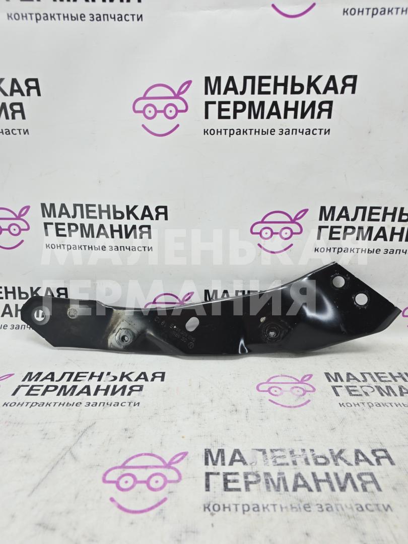 Распорка (растяжка) телевизора Volkswagen Golf GTI 6 поколение 2011, 2.0 л., CCZB, бензин, робот, b4/b9a белый, хетчбэк 5 дв., передний привод, правый руль, 5K0806930B - фото №1