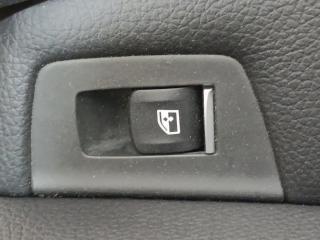 кнопка стеклоподъемника двери задней левой BMW 5 серия G30/G31 G30 2017, 2.0 л., B47 D20 A, дизель, АКПП, black sapphire metallic (475), седан, задний привод, правый руль, 9327031, 61319327031