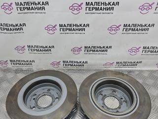 диски тормозные (комплект) Mercedes-Benz C-Класс W204 [рестайлинг] W204.048 2012, 1.8 л., M 271.860, бензин, АКПП, 149 белый, седан, задний привод, правый руль, A2044231512, A2044230912