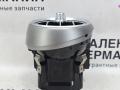 дефлектор обдува салона Mercedes-Benz C-Класс W205/S205/C205 W205.042 2014, 2.0 л., M 274.920, бензин, АКПП, 755 серый, седан, задний привод, правый руль, A2058300301 - фото №4