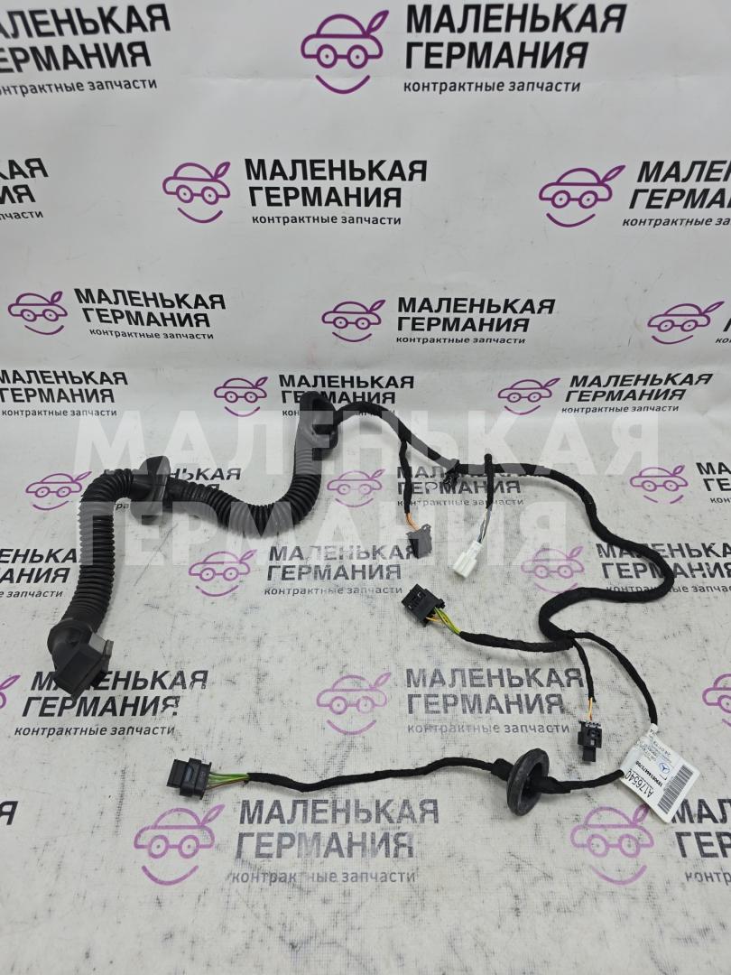 дверная проводка Mercedes-Benz GLA-Класс X156 2014, 2.0 л., M 270.920, бензин, робот, белый, хетчбэк 5 дв., полный привод, правый руль, A1765406208, A1765405708 - фото №1