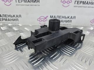 кронштейн радиатора BMW 5 серия G30/G31 G30 2018, 2.0 л., B48 B20 A, бензин, АКПП, a96 mineral-weiss metallic, седан, задний привод, правый руль, 17118632128, 8632128, 1711228281