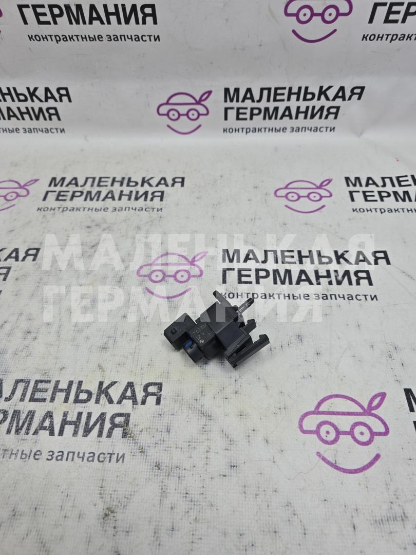 электромагнитный клапан BMW M5 F10 2012, 4.4 л., S63 B44 B, бензин, робот, 300 alpinweiss 3, седан, задний привод, правый руль, 11747810831, 7810831 - фото №1