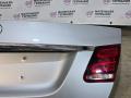 крышка багажника (дверь 3-5) Mercedes-Benz E-Класс W212 [рестайлинг] W212 2013, 2.0 л., M 274.920, бензин, АКПП, 775 iridiumsilber, седан, задний привод, правый руль, A2129060903, A2129061003, A2127500975 - фото №5