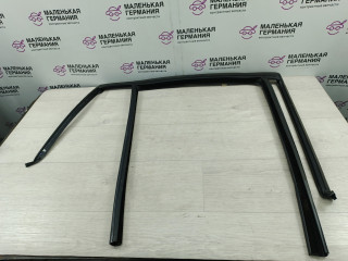 Уплотнитель стекла BMW X3 G01 2019, 2.0 л., B46 B20 B, бензин, АКПП, белый alpinweiss 3 (300), задний привод, 51357393441, 7393441, 51357393447, 7393447