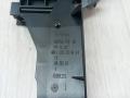 кронштейн замка кабины Mercedes-Benz C-Класс W205/S205/C205 2014, 2.0 л., M 274.920, бензин, АКПП, белый, седан, задний привод, правый руль, A2057230114 - фото №4