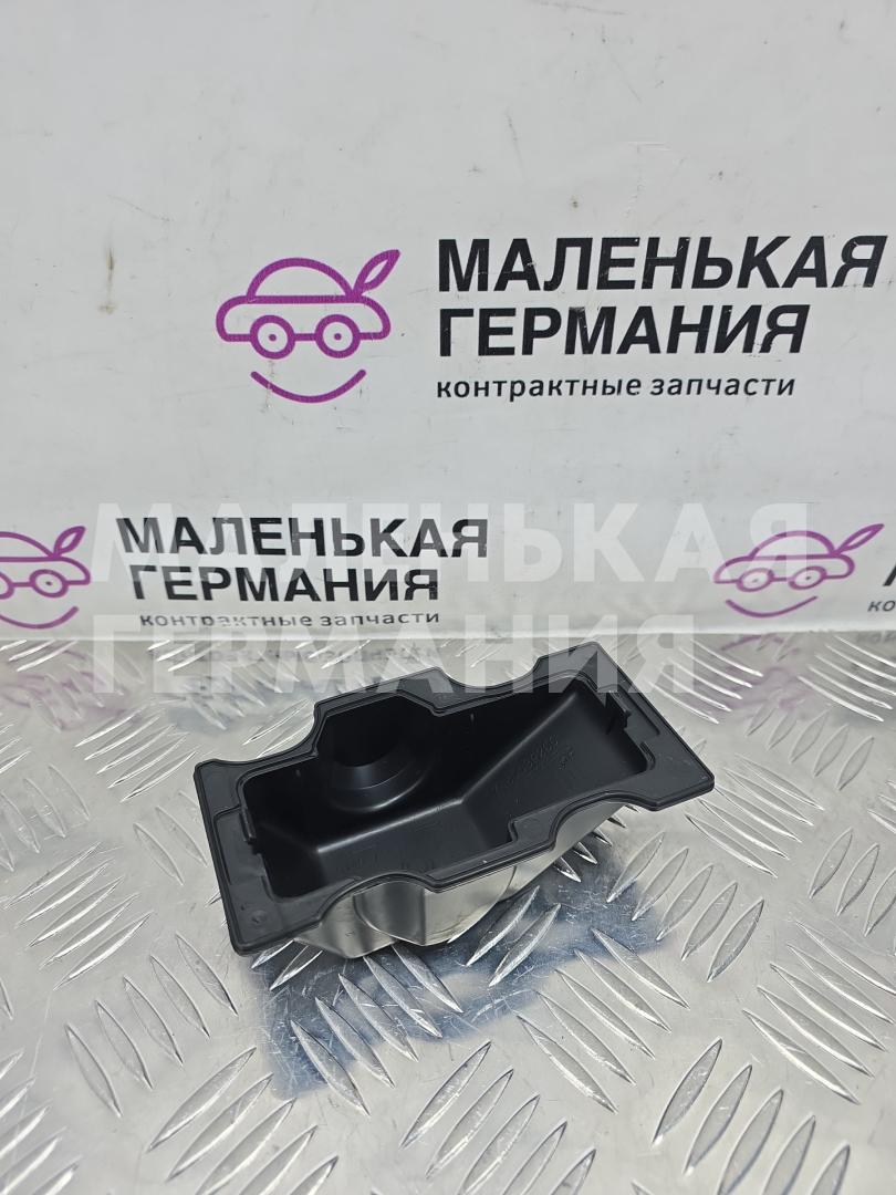 Щиток петли двери багажника лев. BMW 5 серия G30/G31 G30 2017, 2.0 л., B47 D20 A, дизель, АКПП, black sapphire metallic (475), седан, задний привод, правый руль, 51497431193, 7431193 - фото №1