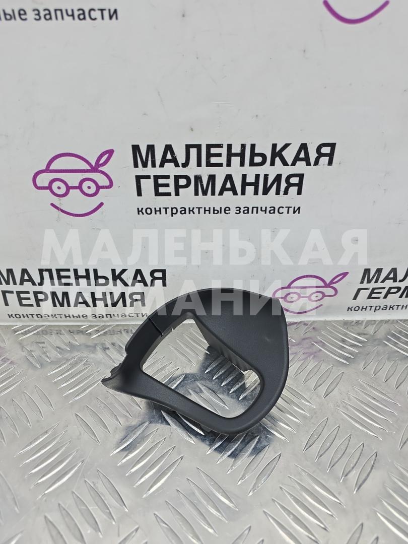 накладка петли багажника BMW 5 серия G30/G31 G30 2017, 2.0 л., B47 D20 A, дизель, АКПП, black sapphire metallic (475), седан, задний привод, правый руль, 51477373578, 7373578 - фото №1
