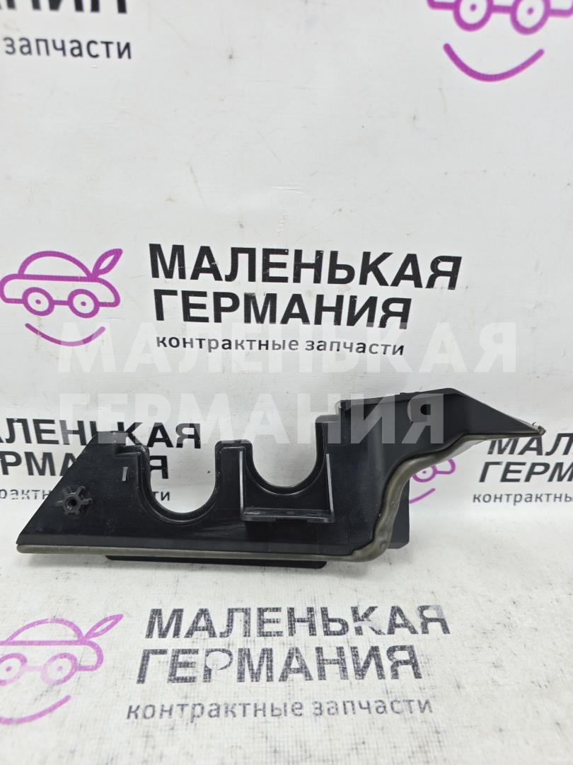 планка под капот BMW M5 F10 2012, 4.4 л., S63 B44 B, бензин, робот, 300 alpinweiss 3, седан, задний привод, правый руль, 12907555161, 7555161 - фото №1