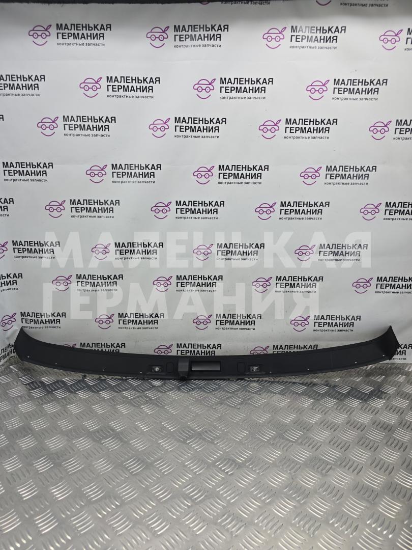 накладка двери (крышки) багажника BMW 8 серия G14/G15 G15 2021, 4.4 л., N63B44D, бензин, АКПП, черный, купе, полный привод, 51167954158, 7954158, 51167954163, 7954163, 51167446336, 7446336 - фото №1
