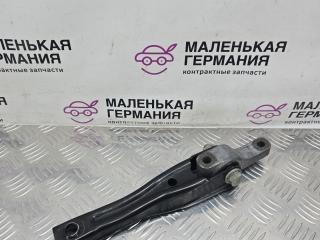 кронштейн двигателя Volkswagen Passat B8 2015, 1.8 л., CJSA, бензин, робот, 2t/c9x чёрный перламутр, седан, правый руль, 5Q0199855AG