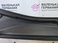 водосток планки обтекателя (жабо) BMW X1 F48 2017, 2.0 л., B48 A20 B, бензин, АКПП, alpinweiss 3 (300), полный привод, правый руль, 51717350593, 7350593 - фото №3