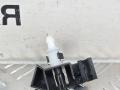 форсунка омывателя лобового стекла BMW 5 серия G30/G31 G30 2018, 2.0 л., B48 B20 A, бензин, АКПП, черный 475, седан, задний привод, правый руль, 7388757 - фото №5
