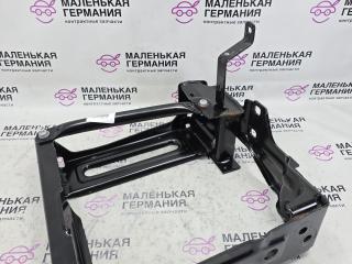 кронштейн радиатора BMW X5 G05 (2018 - 2026), 3.0 л., B58B30C, бензин, черный, полный привод, 51117421883, 7421883