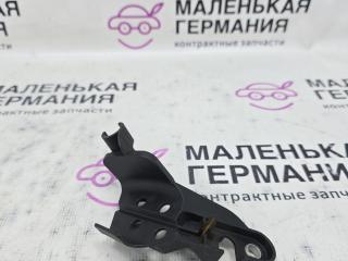кронштейн (крепление) Mercedes-Benz A-Класс W176 2013, 2.0 л., M 270.920, бензин, робот, серый, хетчбэк 5 дв., передний привод, правый руль