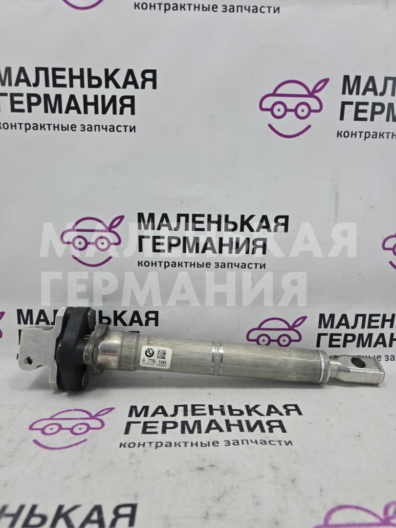 рулевой карданчик BMW 6 серия F06/F12/F13 2012, 4.4 л., N63 B44 B, бензин, АКПП, alpinweiss 3 (300), хетчбэк 5 дв., задний привод, правый руль, 32306776109, 6776109 - фото №1