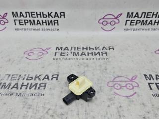 датчик удара Mercedes-Benz GLA-Класс X156 2014, 2.0 л., M 270.920, бензин, робот, белый, хетчбэк 5 дв., полный привод, правый руль, A1668210351