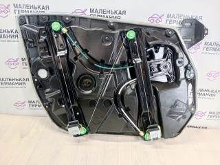 стеклоподъемник передний правый Mercedes-Benz C-Класс W205/S205/C205 2014, 2.0 л., M 274.920, бензин, АКПП, белый, седан, задний привод, правый руль, A0997660500, A2057204823