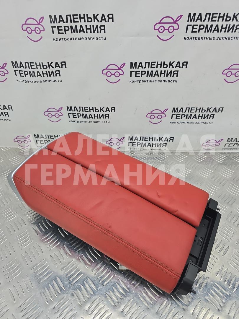 Подлокотник центральной консоли BMW 8 серия G14/G15 G15 2021, 4.4 л., N63B44D, бензин, АКПП, черный, купе, полный привод, 6996369, 51166996369 - фото №1