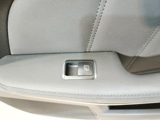 кнопка стеклоподъемника двери задней правой Mercedes-Benz E-Класс W212/S212/C207/A207 W212 2012, 1.8 л., M 271.860, бензин, АКПП, 040 черный, седан, задний привод, правый руль, A2049058102