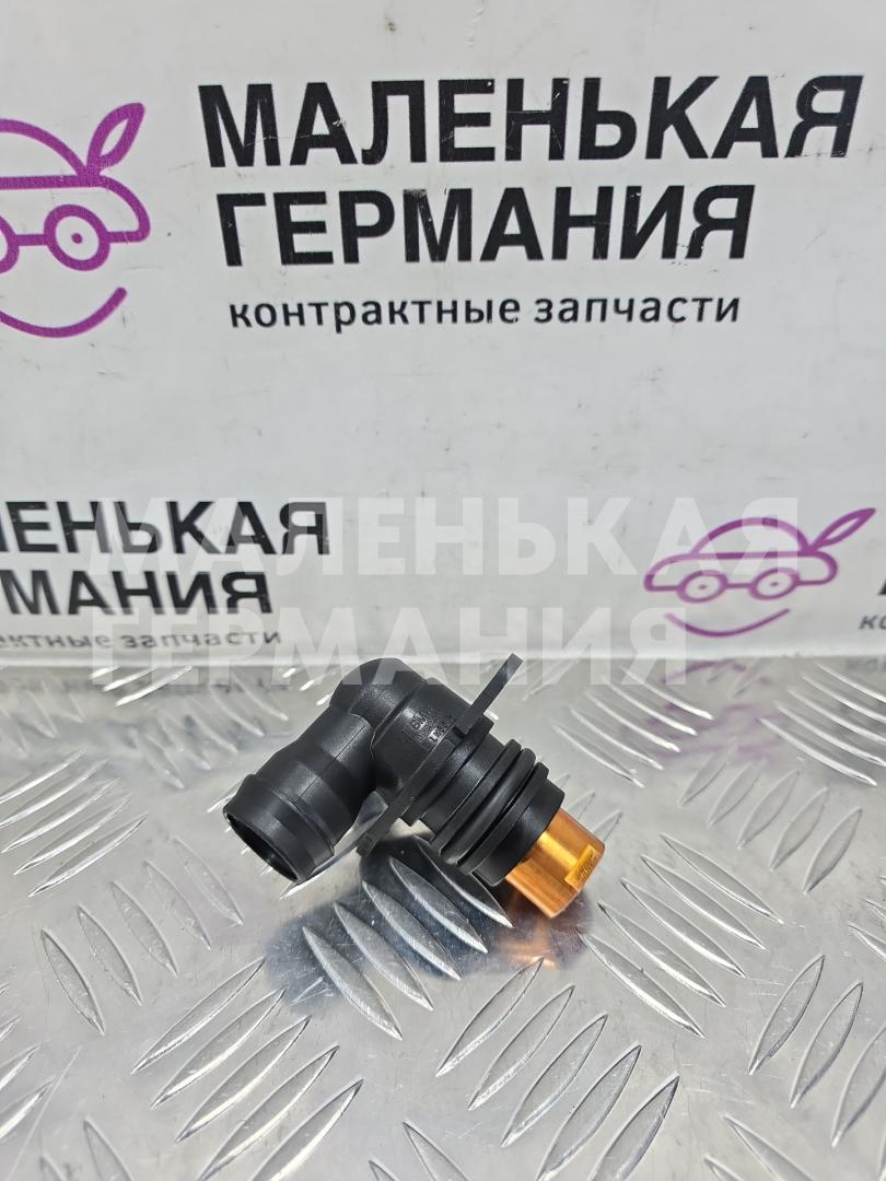 Штуцер воздуховода BMW 5 серия F07/F10/F11 F11 2010, 2.5 л., N52 B25 AF, бензин, АКПП, универсал, задний привод, правый руль, 11618638014, 8638014 - фото №1