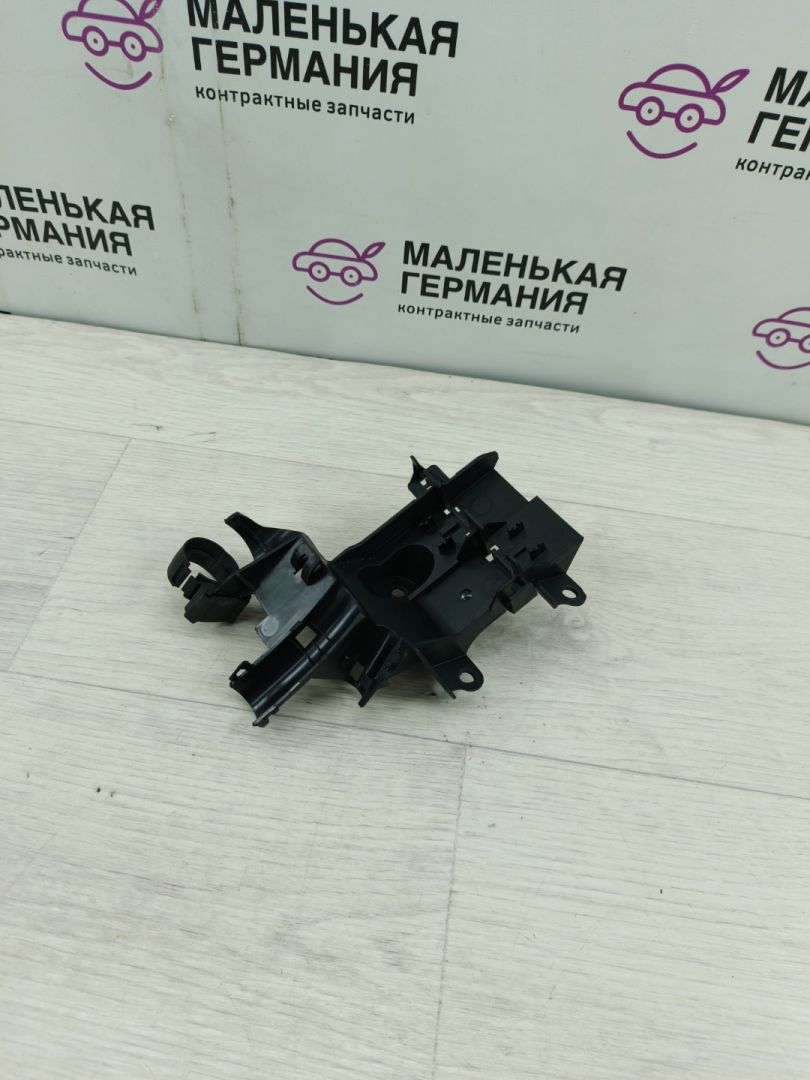 кронштейн (крепление) BMW 5 серия F07/F10/F11 (2009 - 2013), 2.5 л., N52 B25 AF, бензин, АКПП, 12527584619, 7584619 - фото №1