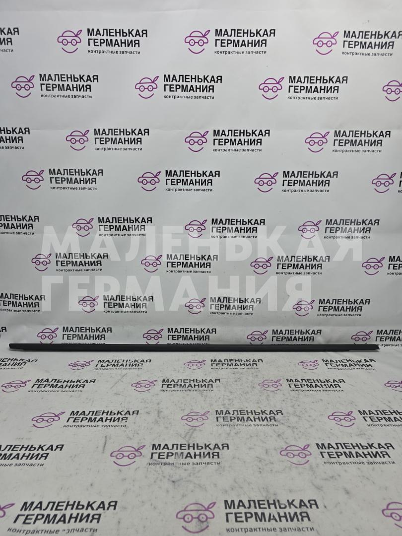 молдинг стекла BMW 3 серия F30/F31/F34 F30 2012, 3.0 л., N55 B30 A, бензин, АКПП, black sapphire metallic (475), седан, задний привод, 51357258293, 7258293 - фото №1