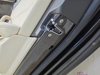 замок двери задней правой BMW 5 серия G30/G31 G30 2018, 2.0 л., B48 B20 A, бензин, АКПП, черный 475, седан, задний привод, правый руль, 7477704