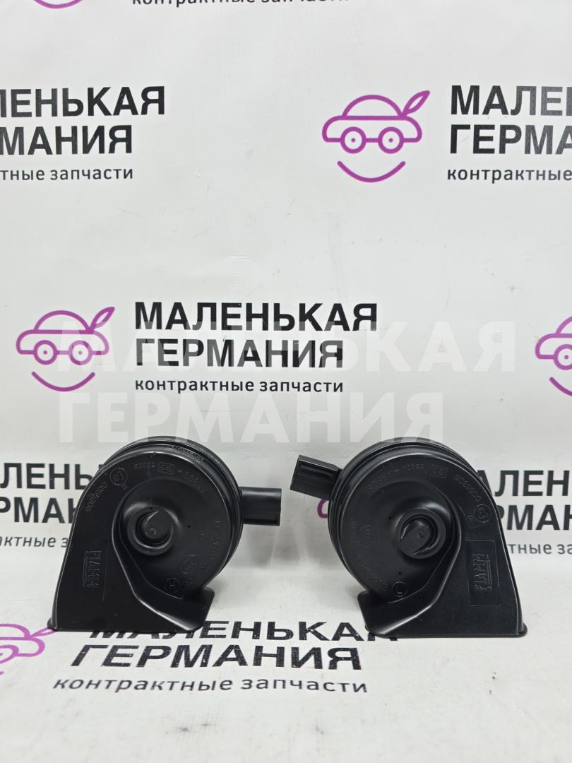 сигнал (клаксон) BMW X1 F48 2017, 2.0 л., B48 A20 B, бензин, АКПП, alpinweiss 3 (300), полный привод, правый руль, 61337410918, 61337410917, 7410917, 7410918 - фото №1