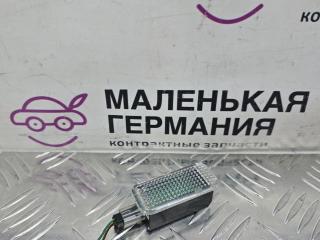 фонарь салона (плафон) Volkswagen Passat CC 1 поколение [рестайлинг] 2013, 2.0 л., CCZB, бензин, робот, z2/h5x синий металлик, седан, передний привод, правый руль, 8J0947409