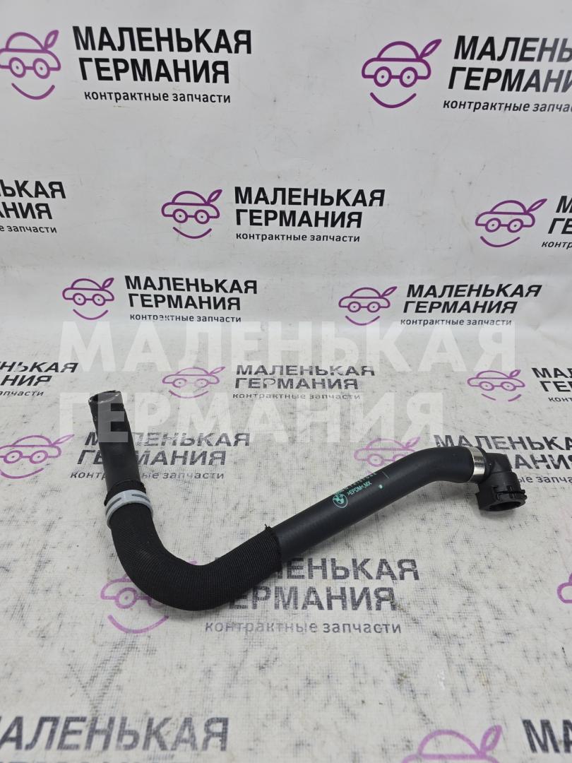 патрубок радиатора BMW X5 G05 (2018 - 2026), 3.0 л., B58B30C, бензин, черный, полный привод, 64219398801, 9398801 - фото №1