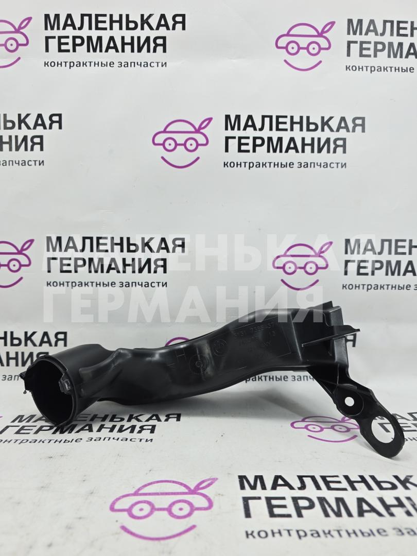 водосток планки обтекателя (жабо) лев. BMW X1 F48 2017, 2.0 л., B48 A20 B, бензин, АКПП, alpinweiss 3 (300), полный привод, правый руль, 51317355437, 7355437 - фото №1
