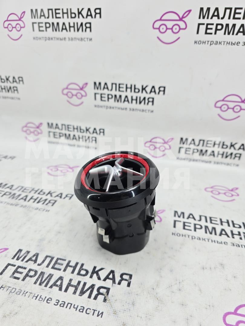 дефлектор обдува салона Mercedes-Benz A-Класс W176 2013, 2.0 л., M 270.920, бензин, робот, серый, хетчбэк 5 дв., передний привод, правый руль, A1768300954 - фото №1