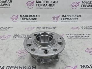 ступица передняя Mercedes-Benz C-Класс W205/S205/C205 W205.042 2014, 2.0 л., M 274.920, бензин, АКПП, 755 серый, седан, задний привод, правый руль, A2053340400