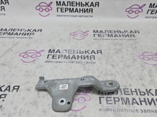 кронштейн (крепление) Volkswagen Golf GTI 6 поколение 2011, 2.0 л., CCZB, бензин, робот, b4/b9a белый, хетчбэк 5 дв., передний привод, правый руль, 5K2908559, 5K2906633