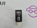 разъем AUX / USB BMW X1 F48 2017, 2.0 л., B48 A20 B, бензин, АКПП, alpinweiss 3 (300), полный привод, правый руль, 84106820397, 6820397 - фото №8