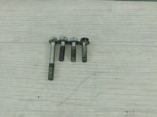болт BMW 5 серия F07/F10/F11 F10 2011, 2.0 л., N47 D20 C, дизель, АКПП, седан, полный привод