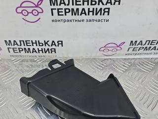 водосток планки обтекателя (жабо) лев. низ. BMW 5 серия G30/G31 (2016 - 2020), 2.0 л., B47 D20 A, дизель, black sapphire metallic (475), задний привод, правый руль, 61667357247, 7357247