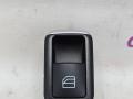 кнопка стеклоподъемника двери задней правой Mercedes-Benz GLA-Класс X156 2014, 2.0 л., M 270.920, бензин, робот, белый, хетчбэк 5 дв., полный привод, правый руль, A2049058102 - фото №2