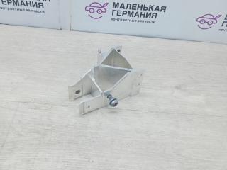 кронштейн (крепление) BMW 5 серия G30/G31 G30 (2016 - 2020), 3.0 л., B58 B30 A, бензин, полный привод, 51117357215, 7357215