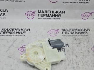 моторчик стеклоподъемника передний правый BMW 5 серия G30/G31 G30 2018, 2.0 л., B48 B20 A, бензин, АКПП, a96 mineral-weiss metallic, седан, задний привод, правый руль, 51337455081, 7455081