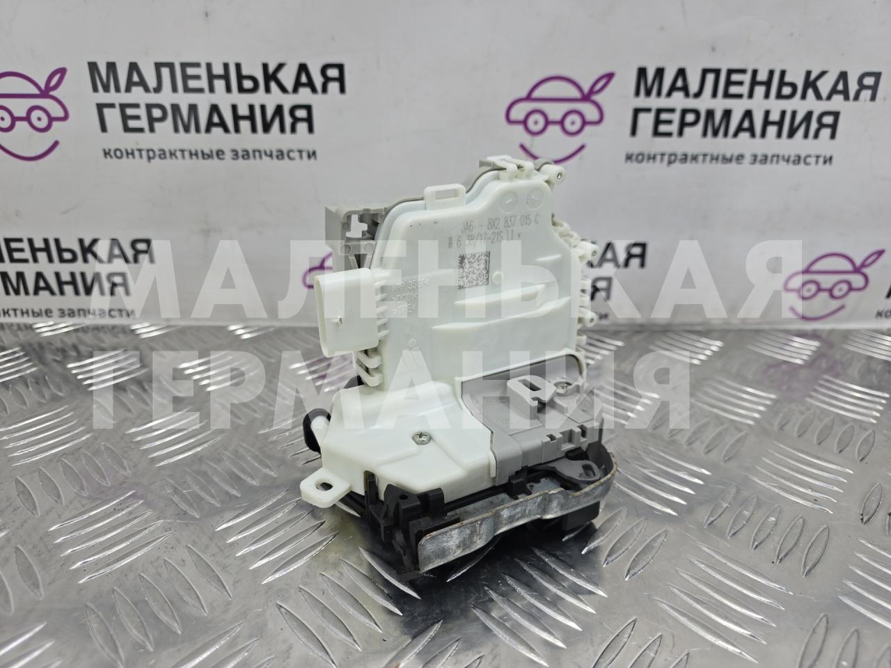 замок двери передней левой Audi A4 B9 2017, 2.0 л., CVKB, бензин, АКПП, 2y/s9r белый металлик, седан, передний привод, правый руль, 8X2837015C - фото №1