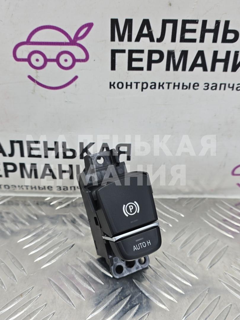 кнопка ручного тормоза (ручника) BMW 5 серия G30/G31 G30 2018, 2.0 л., B48 B20 A, бензин, АКПП, черный 475, седан, задний привод, правый руль, 6842027, 61316842027, 61319109311, 9109311 - фото №1